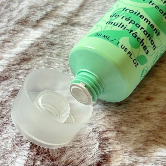 Amika the kure multi-task repair treatment hair mask mini size travel Sephora - Picture 5 of 5